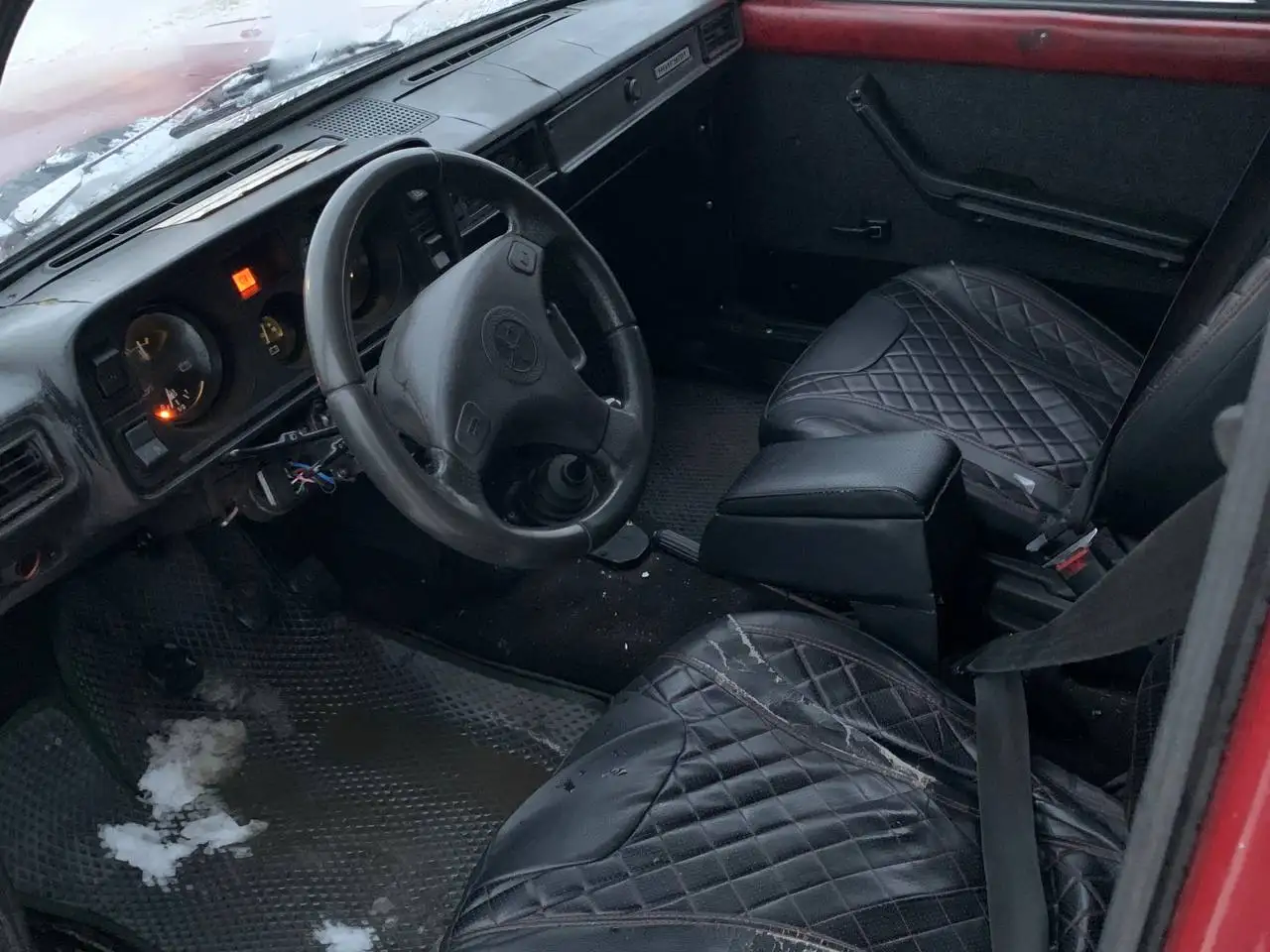 ВАЗ 2105 1992 года с карбюратором и ГУР - Авто в Нижний Новгород