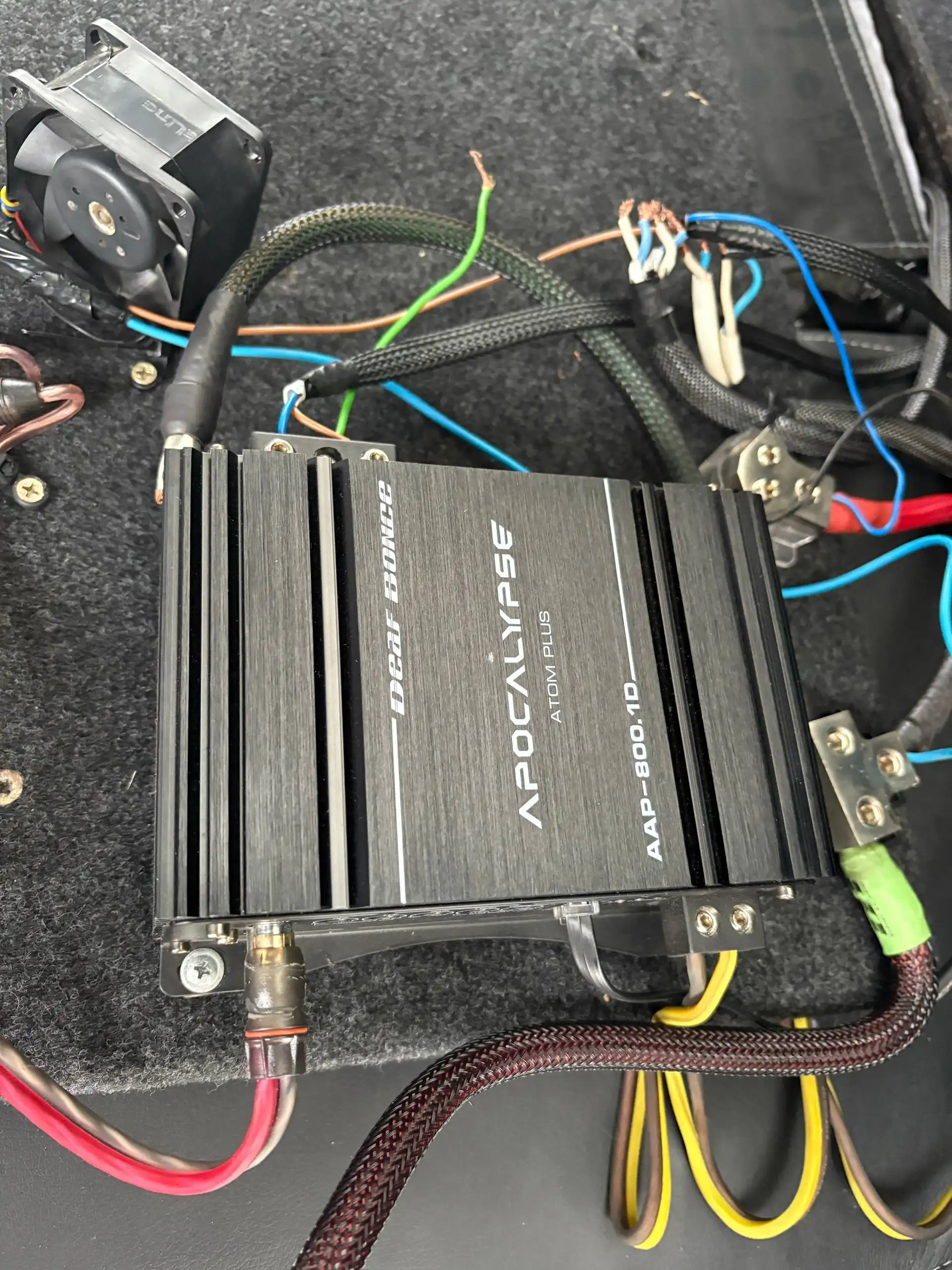 Продажа защитных сеток и сабвуфера - Аудиотехника (Авто) в Кстово