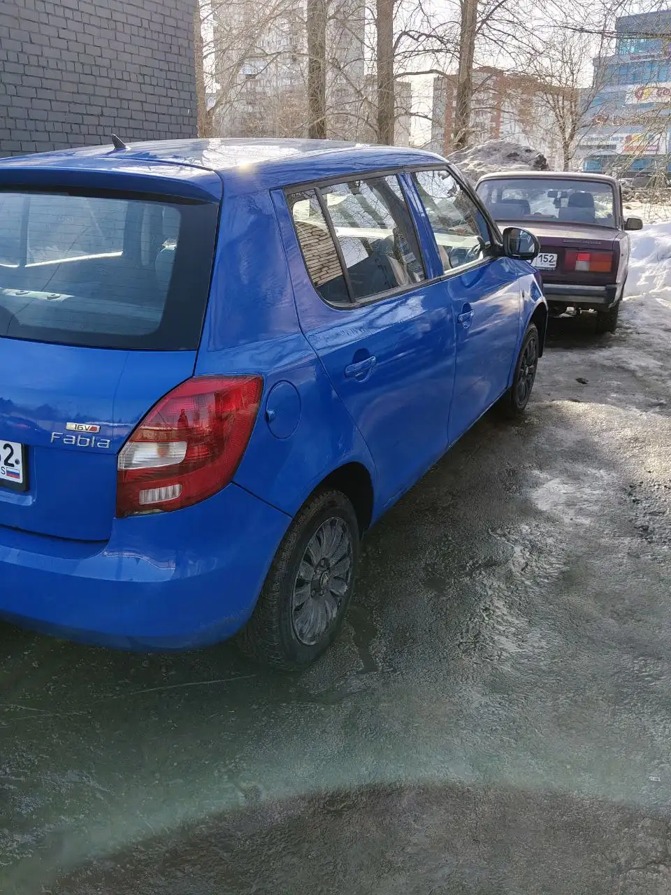 Fabia 2009 года 1.2 МТ с ошибкой на руле - Легковые автомобили (Авто) в Нижний Новгород