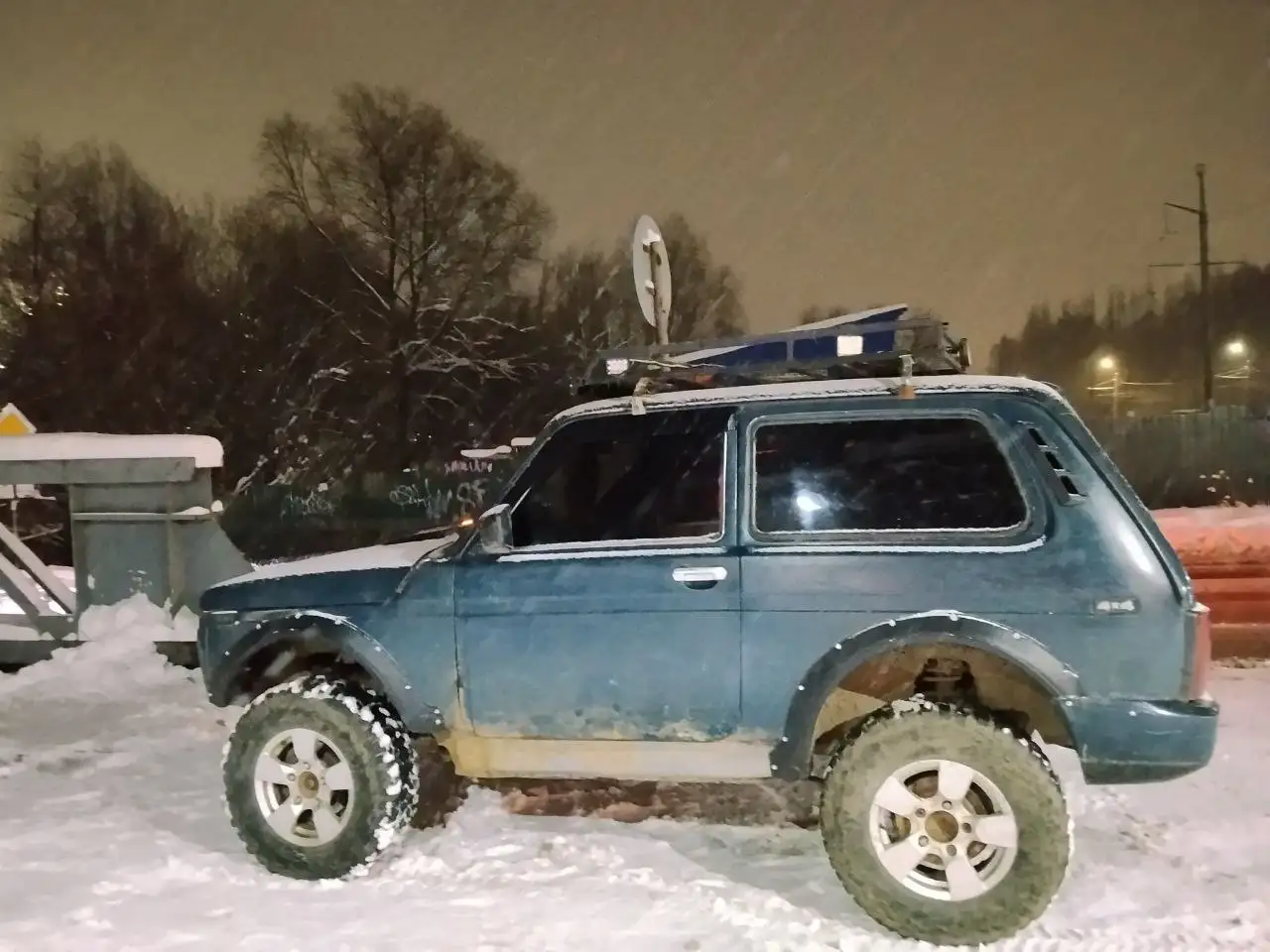 Продажа автомобиля Нива 4x4 2001 года выпуска - Легковые автомобили (Авто) в Нижний Новгород