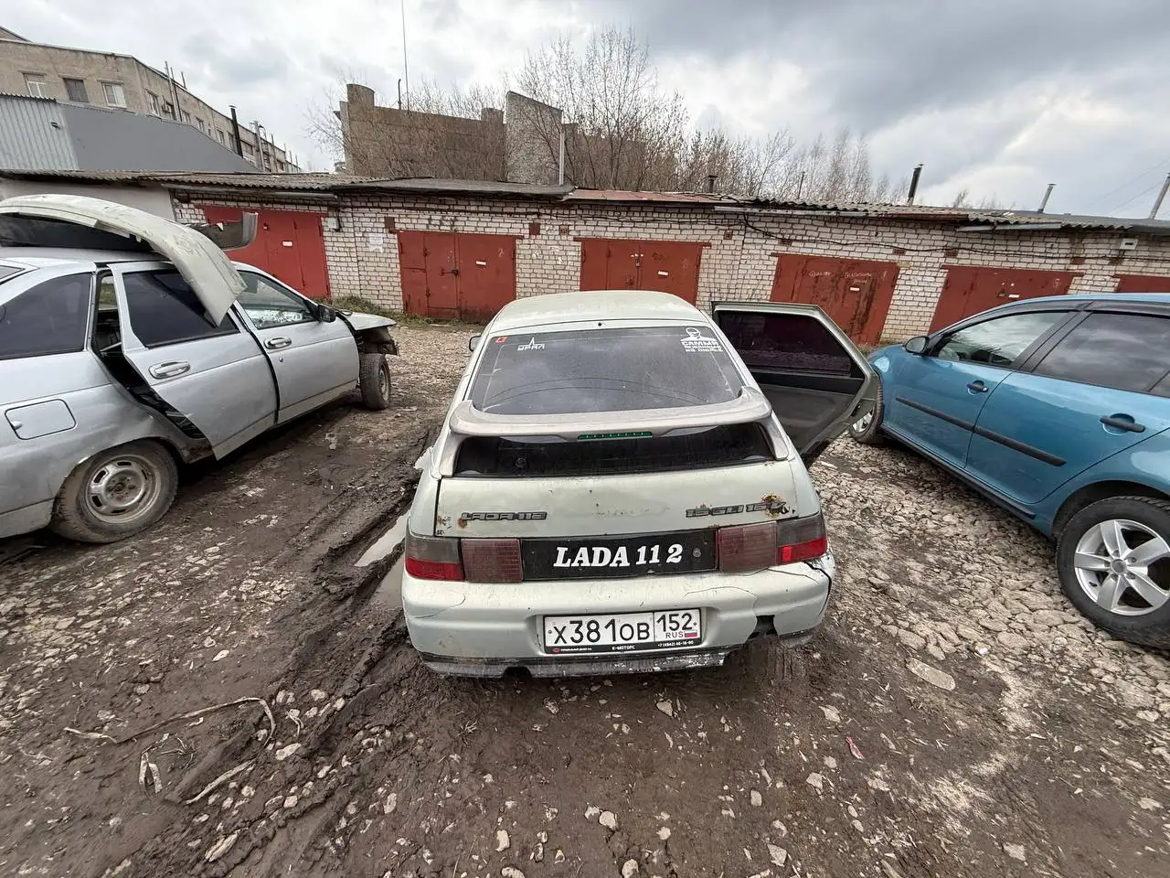 Продажа запчастей и кузова автомобиля - Кузовные детали (Запчасти) в Нижний Новгород