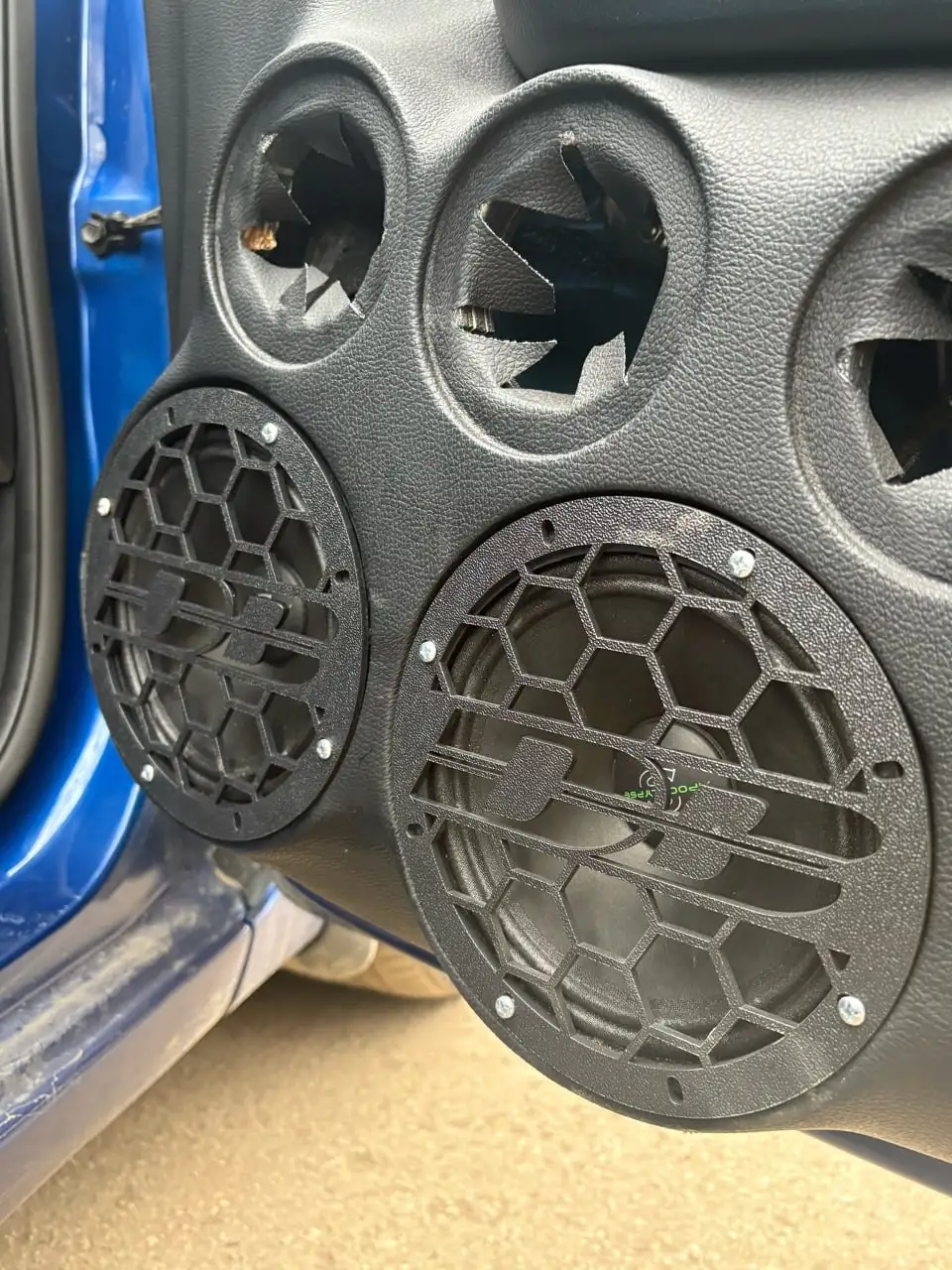 Продажа акустики Apocalypse AP-M60SQL и усилителя Machete MFA-4.180 - Автозвук (Электроника) в Нижний Новгород