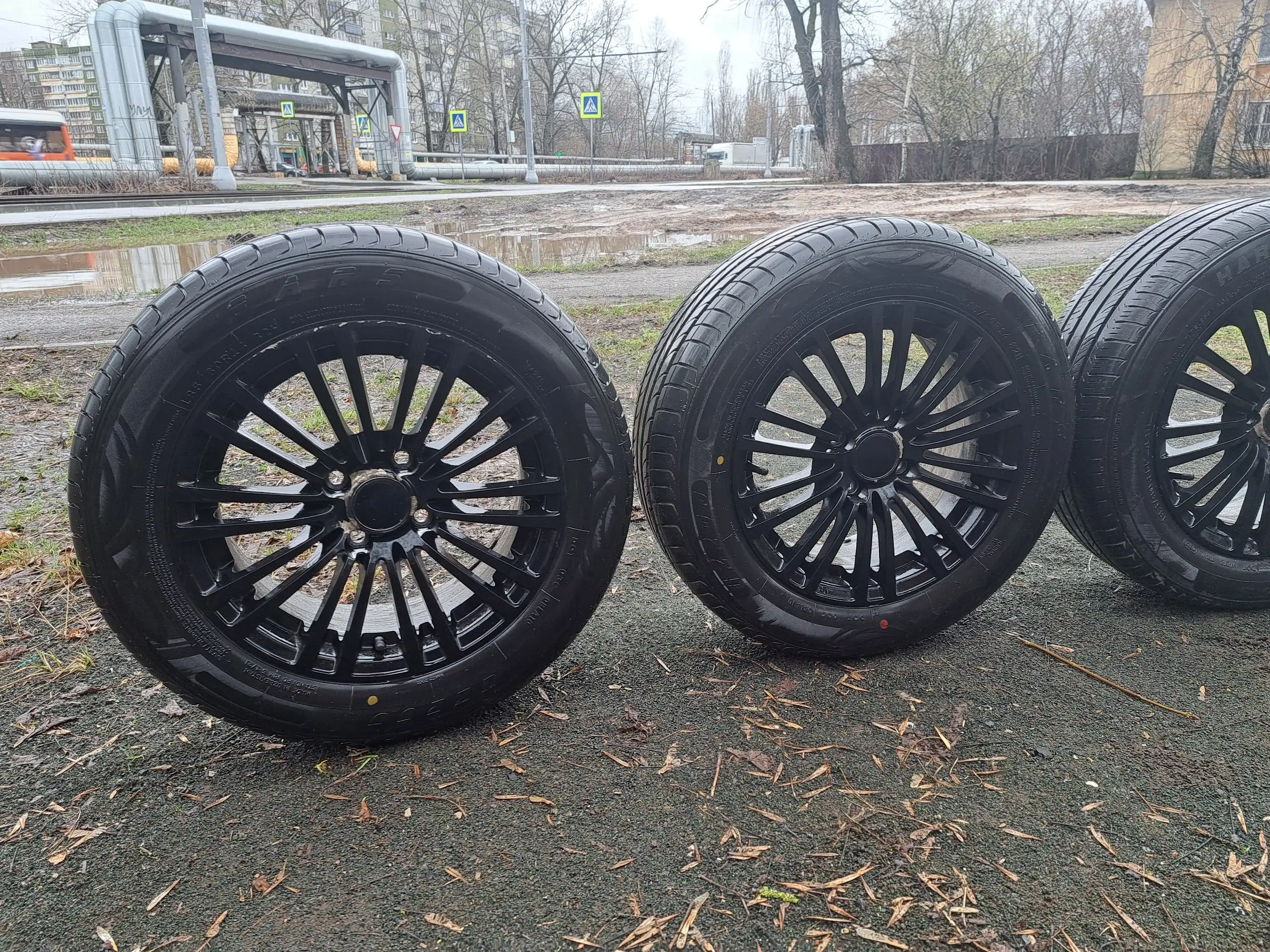 Продажа литых дисков с резиной 4/98 14R - Запчасти (Авто) в Нижний Новгород