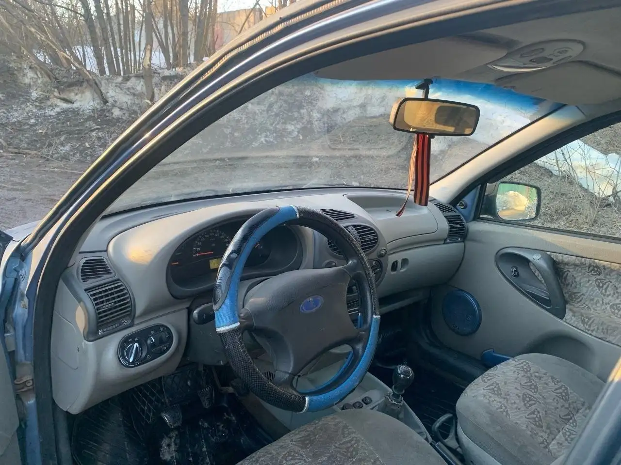 Автомобиль на полном ходу, 65к - Авто в Нижний Новгород