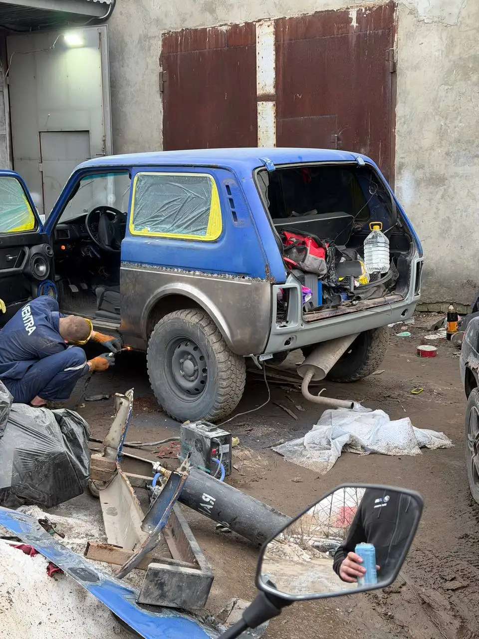 Нива 3 года, переварена, свежее облита - Внедорожники (Авто) в Нижний Новгород