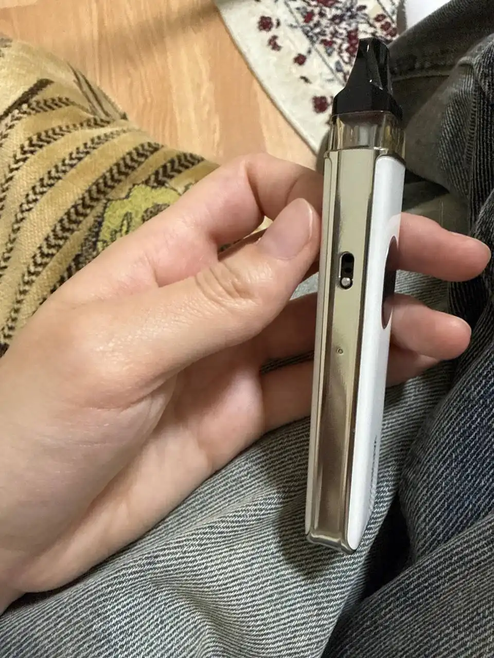 Продам иксрос 5 белый 1800 чмз (долгодеревенское) катриджу неделю - Вейпы (Электроника) в Челябинск