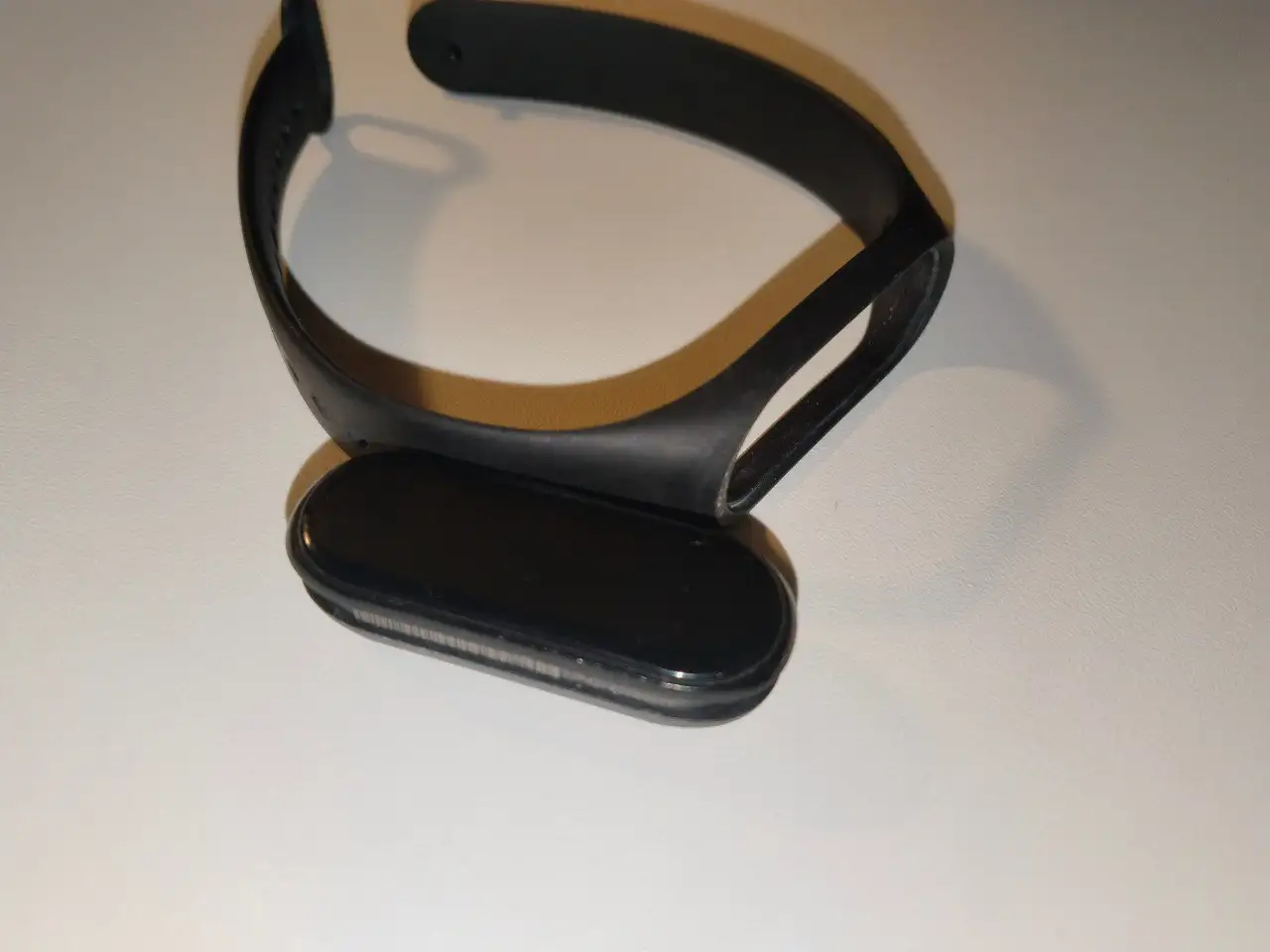 Обмен часов Xiaomi Mi Band 7 с ремешком - Часы (Электроника) в Челябинск