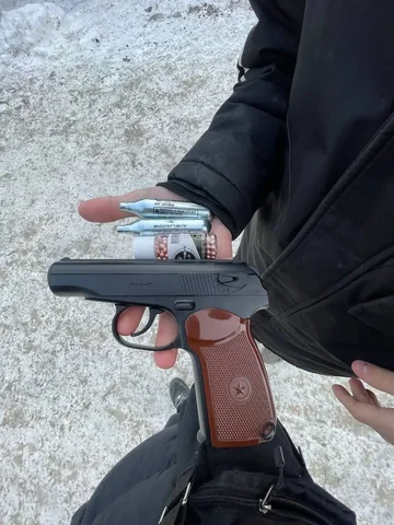 Продам пневмат исправный без ремонтов - Инструменты в Челябинск