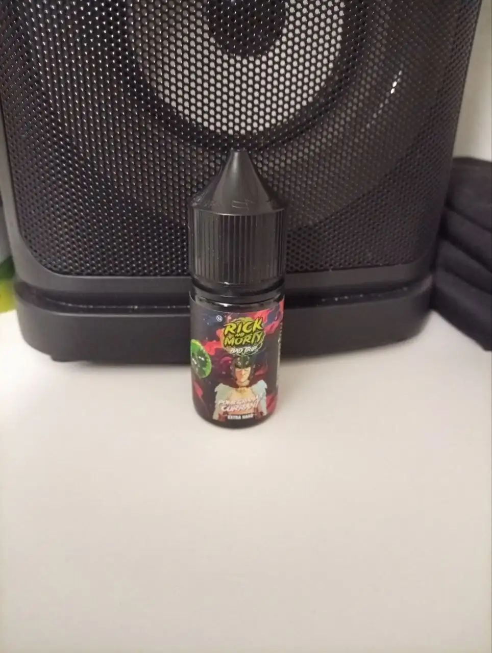 Продам жижу, вкус гранат смородина - Вейп-жижа (Электроника) в Челябинск