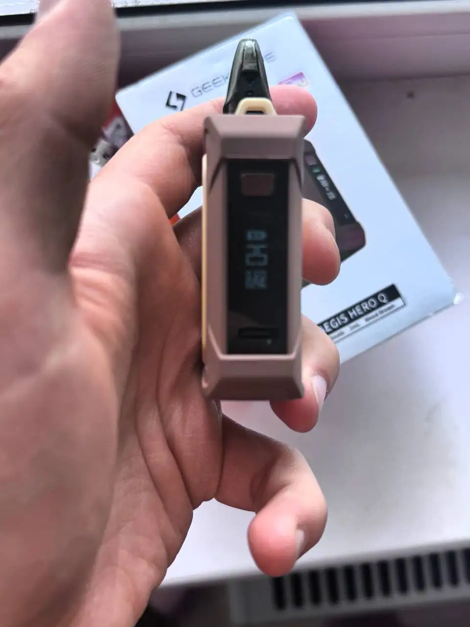 Продам AEGIS HERO Q - Вейпы (Электроника) в Челябинск