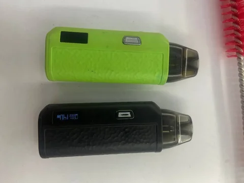 Продам миникан 5 черный и зеленый - Игры в Челябинск