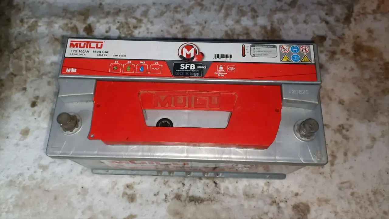 Аккумулятор Mutlu 100АЧ обратной полярности - Аккумуляторы (Запчасти) в Волгоград