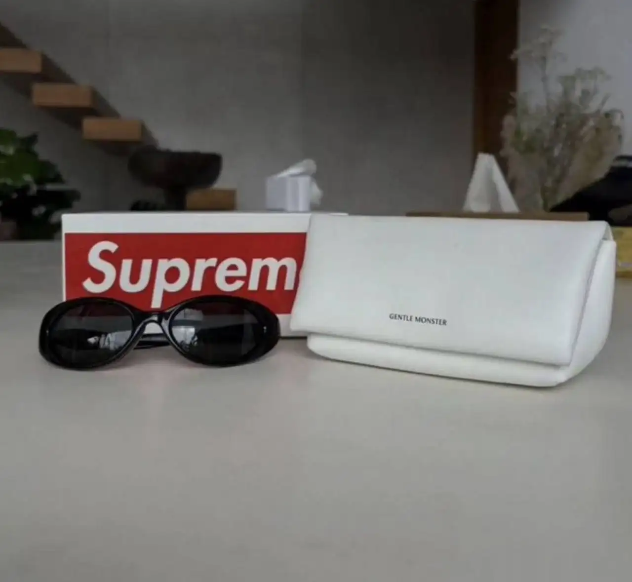 Солнцезащитные очки Gentle Monster Atempo-01 - Аксессуары (Одежда) в Волгоград