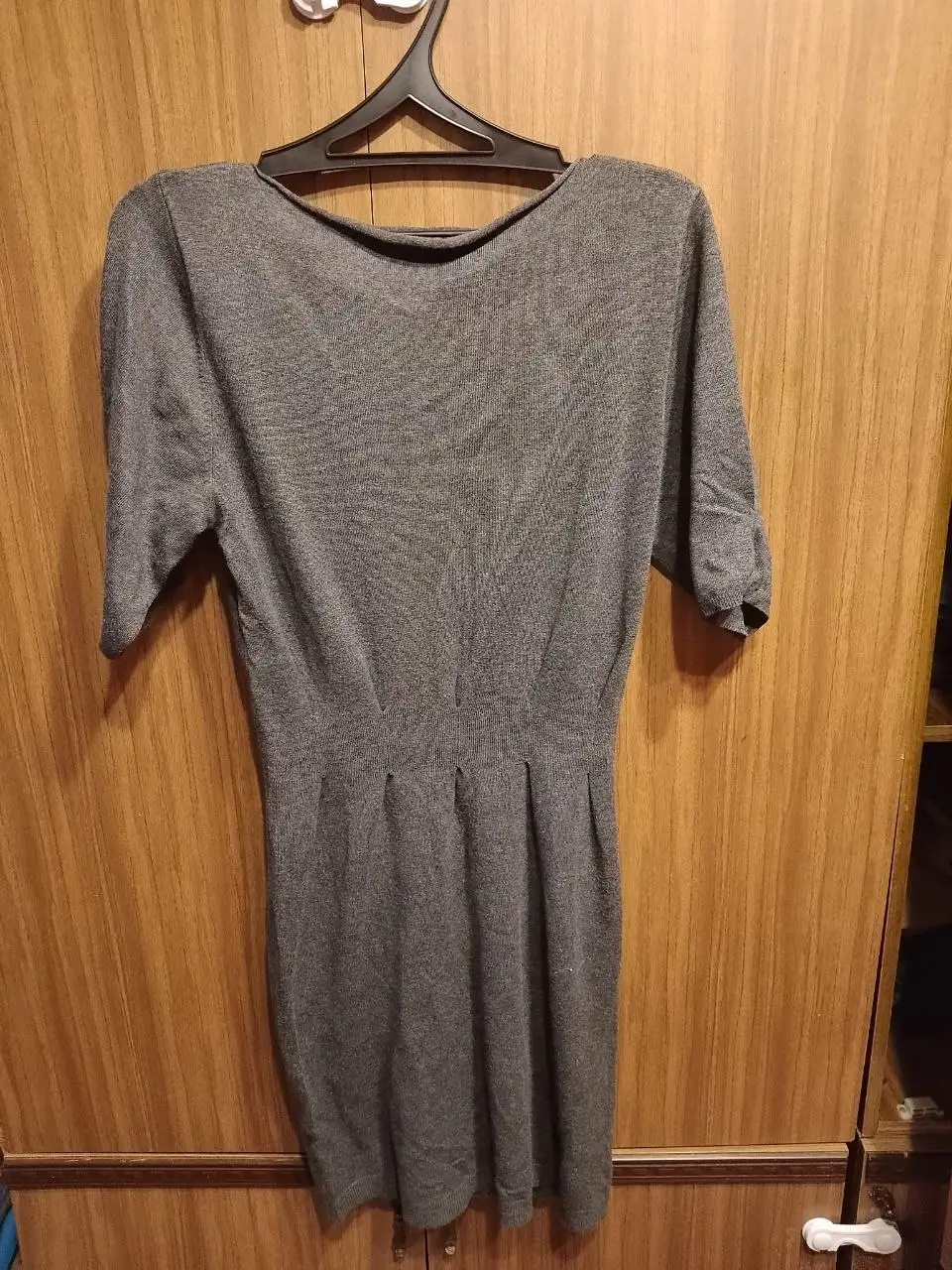 Женское платье и толстовка в Волгограде - Женская одежда (Одежда) в Волгоград