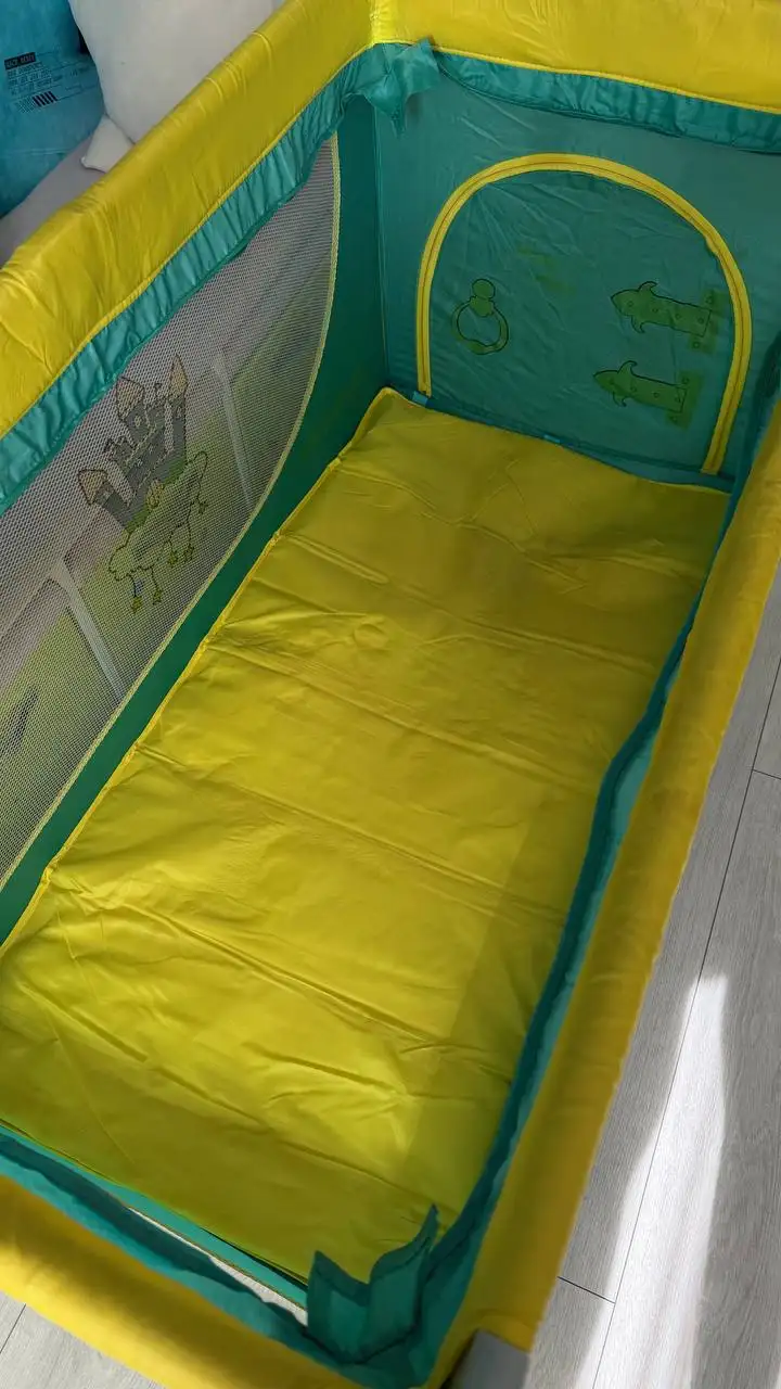 Продажа манежа-кровати Rant My Castle - Манежи и кроватки (Товары для детей) в Волгоград