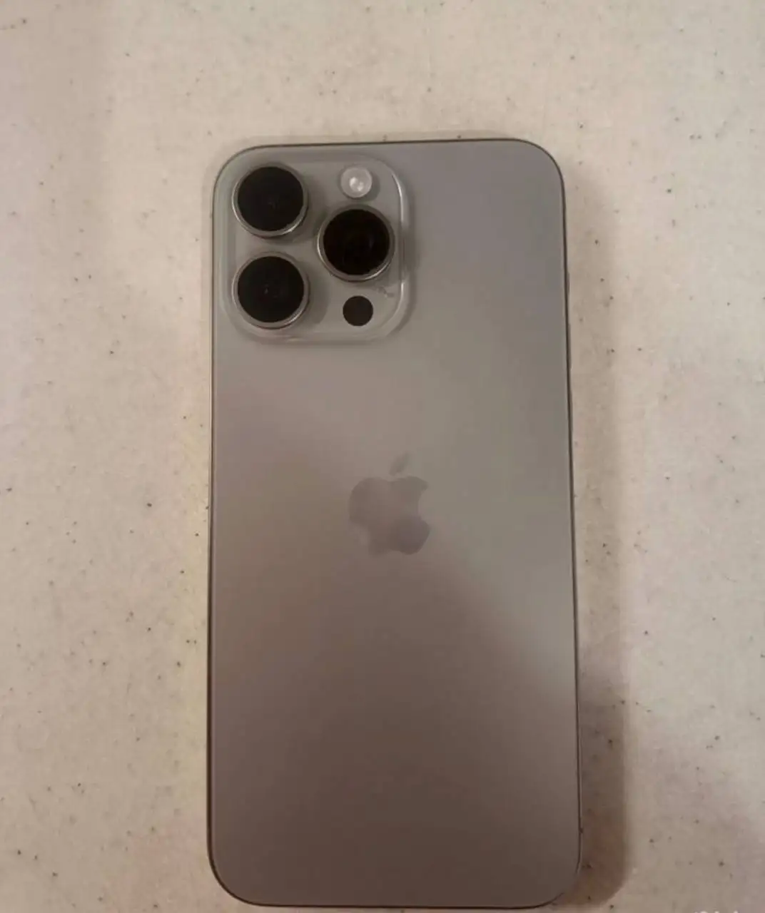 iPhone 15 Pro Max 512 ГБ в идеальном состоянии - Смартфоны (Электроника) в Краснослободск