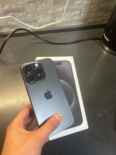 iPhone 15 Pro 128 ГБ - Смартфоны в Волгоград