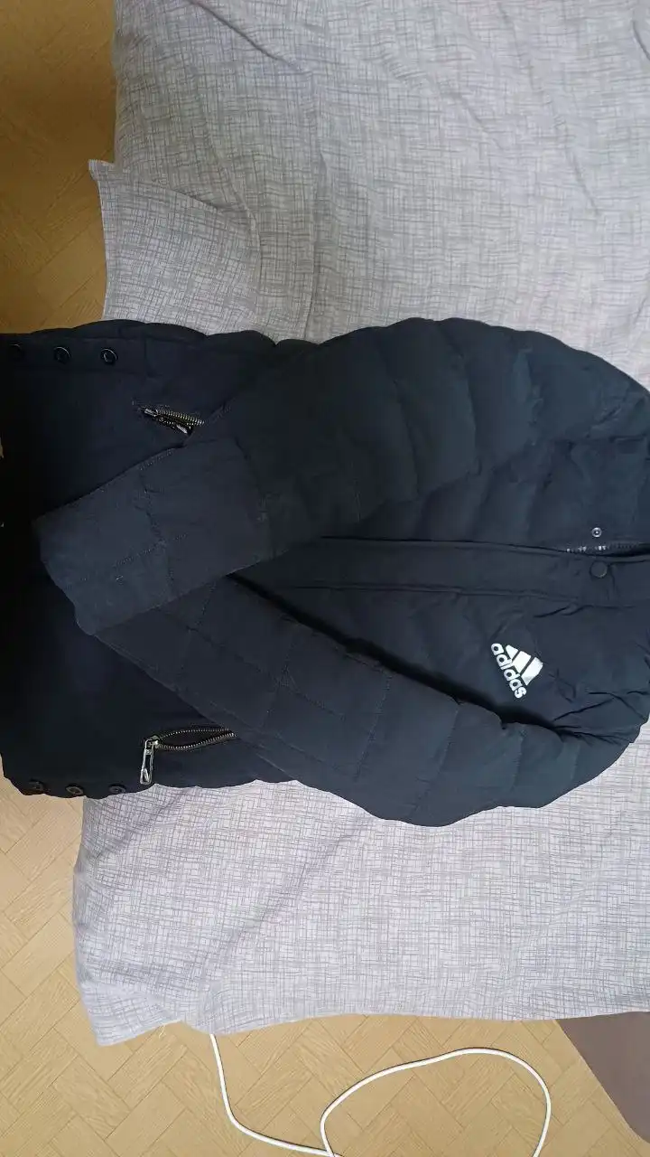 Продам куртки