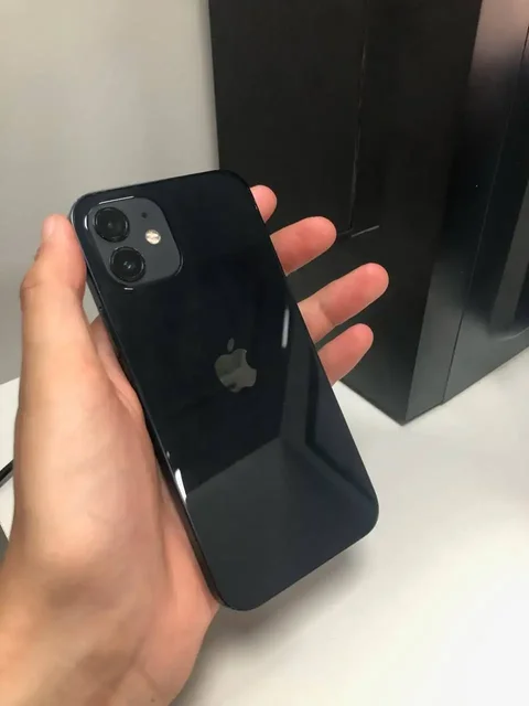 iPhone 12 64GB с дефектами и подарками - Клавиатуры в Волгоград