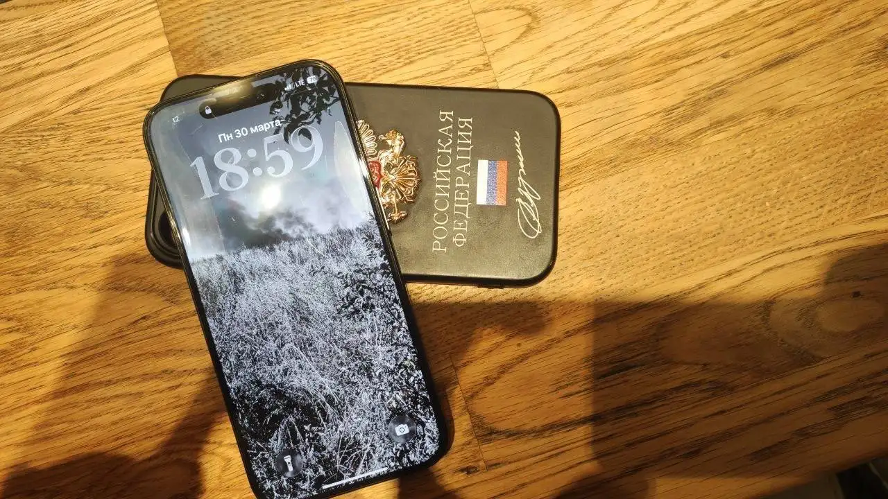 iPhone 15 Pro в отличном состоянии - Смартфоны и гаджеты (Электроника) в Волгоград