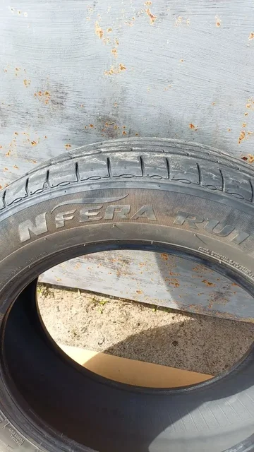 Продам резину R17 250/60 - Авто в Волгоград