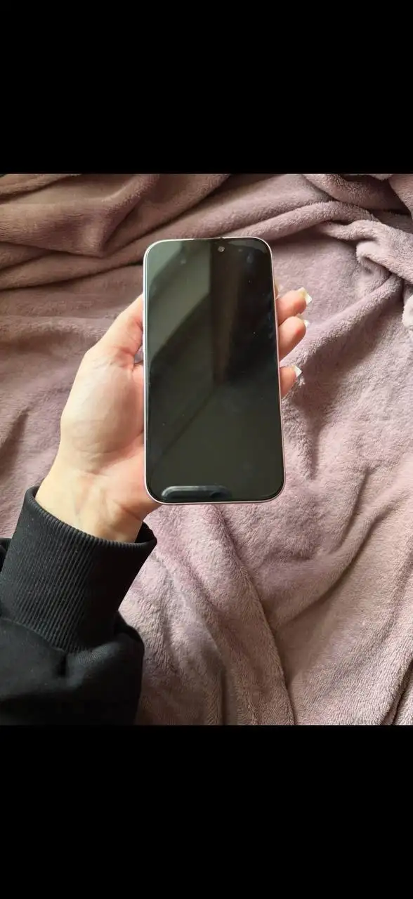 iPhone 15 Pink 128 GB - Мобильные телефоны (Электроника) в Волгоград