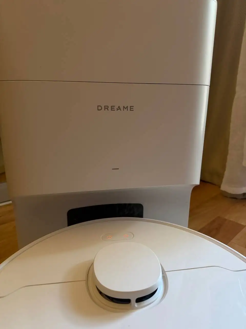 Продам робот-пылесос Dreame D10+ - Роботы-пылесосы (Электроника) в Волгоград