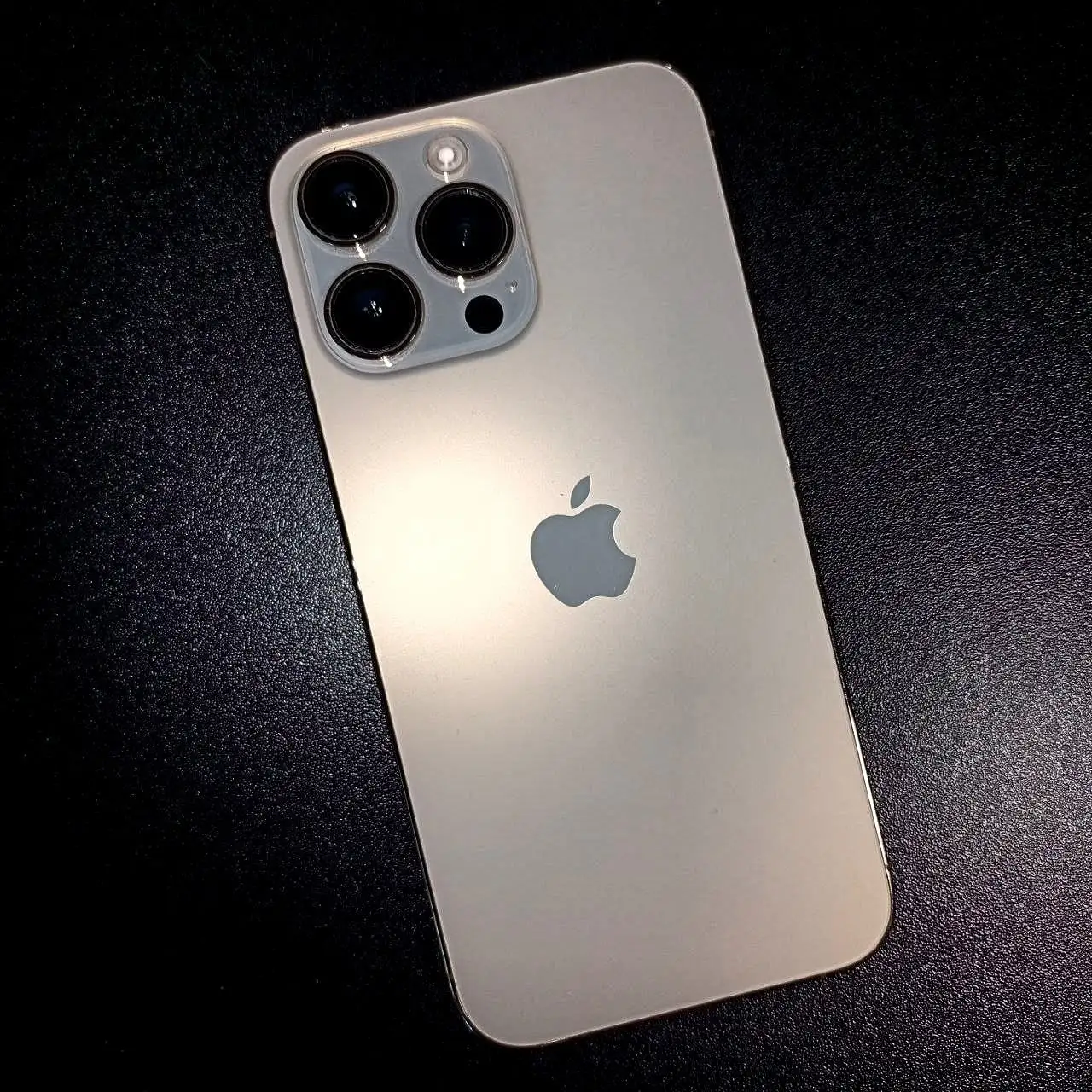 iPhone 14 Pro Max 256GB Gold - Мобильные телефоны (Электроника) в Волгоград