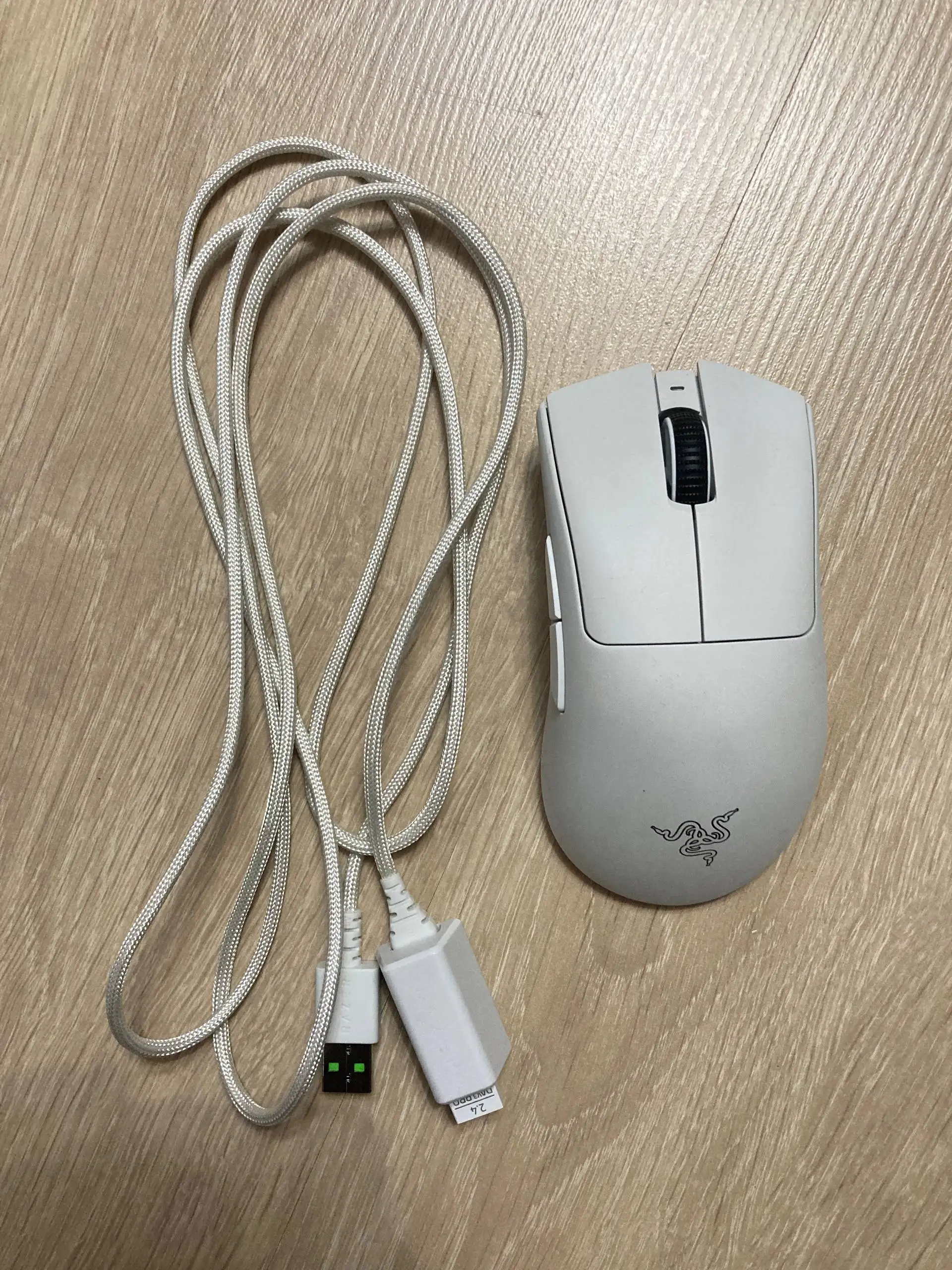 Продам Razer DeathAdder V3 Pro White - Компьютерная периферия (Электроника) в Волгоград