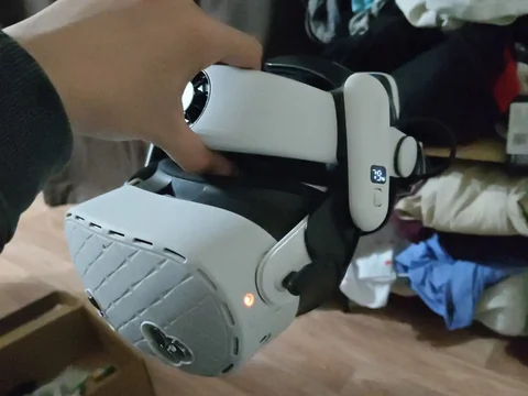 Продам Quest 3s с креплением BOBOVR S3 Pro - Компьютерная техника в Волгоград