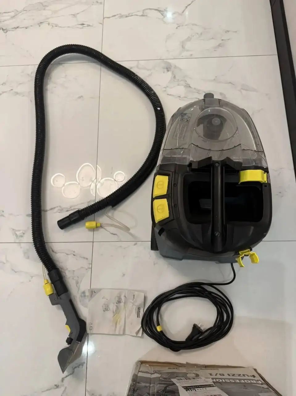 Моющий пылесос Karcher Puzzi 8/1 - Уборка (Для дома и дачи) в Волгоград