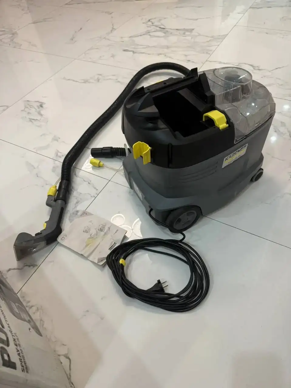 Моющий пылесос Karcher Puzzi 8/1 - Уборка (Для дома и дачи) в Волгоград