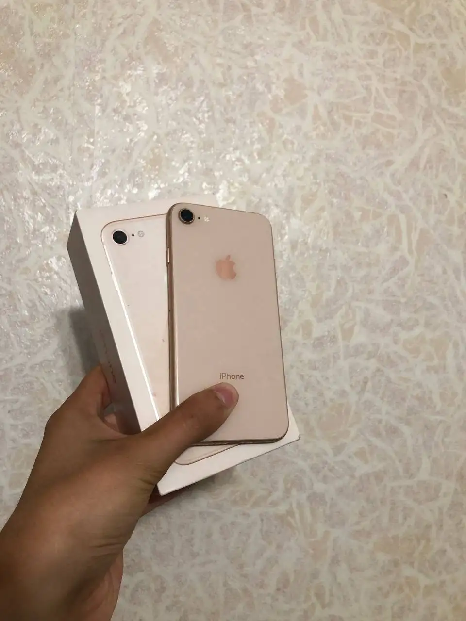 iPhone 8 64GB - Смартфоны (Электроника) в Волгоград