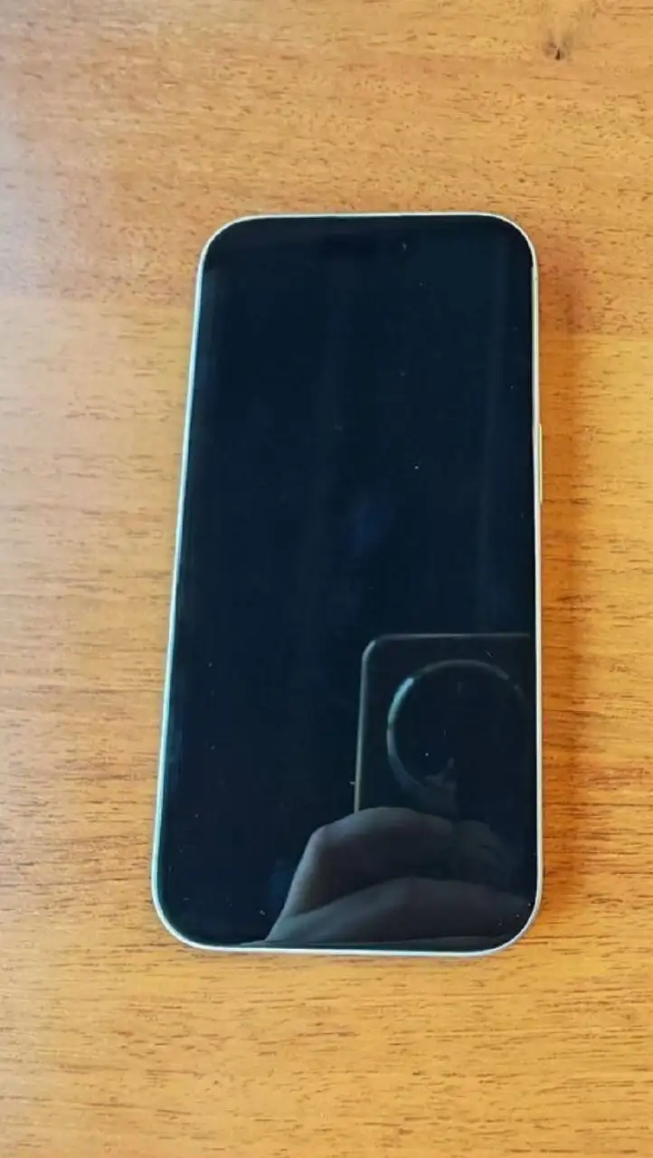 iPhone 16 128GB в идеальном состоянии - Смартфоны и гаджеты (Электроника) в Волгоград