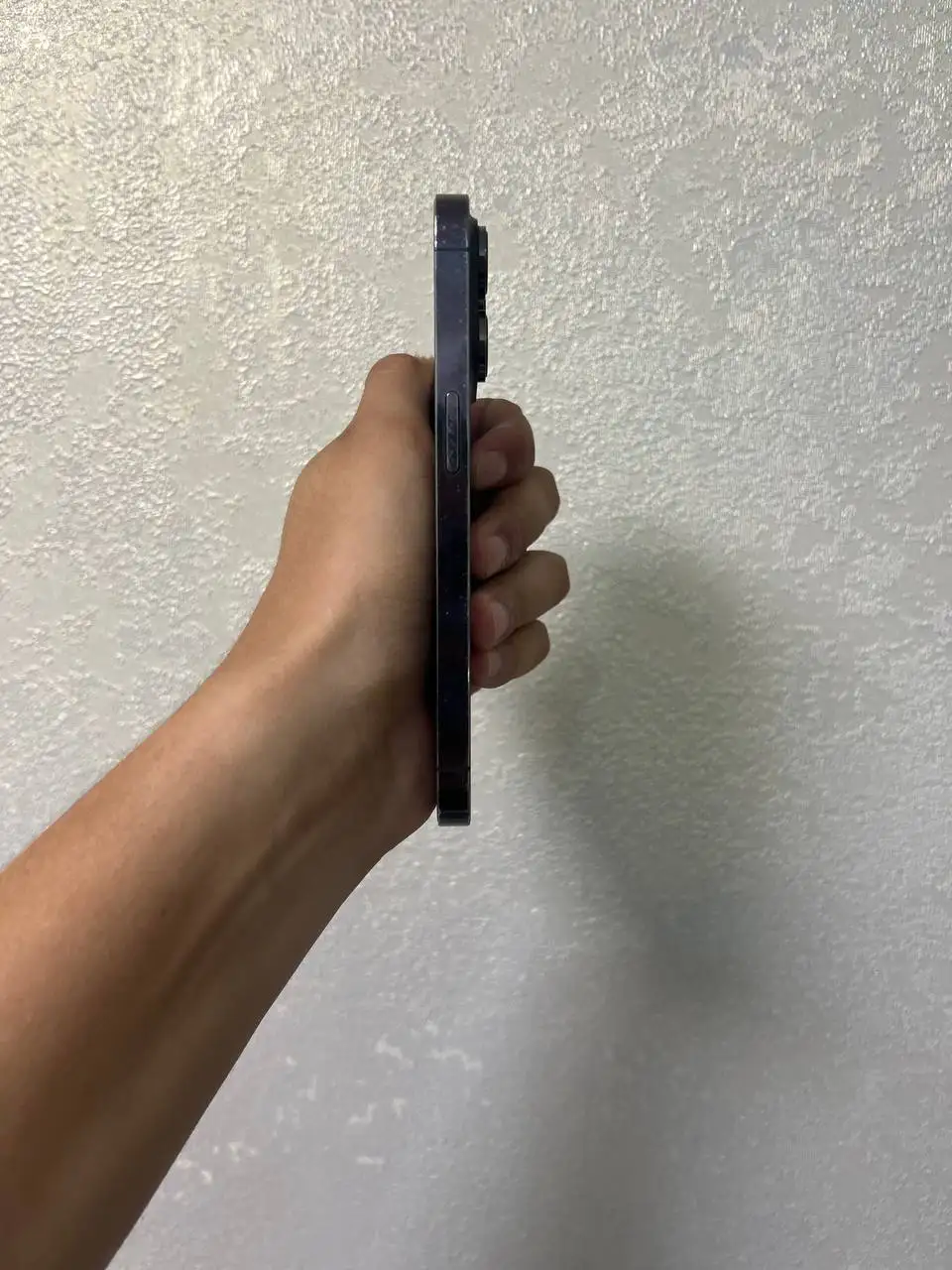 iPhone 14 Pro 128GB с замененным дисплеем - Смартфоны и гаджеты (Электроника) в Волгоград