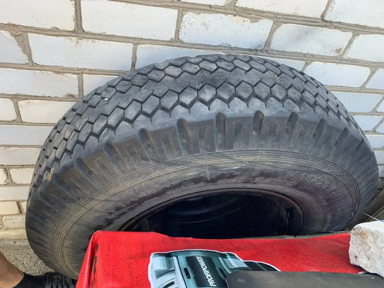 Продаю резину с дисками 315/80R20, 5 шт - Шины и диски (Авто) в Волгоград