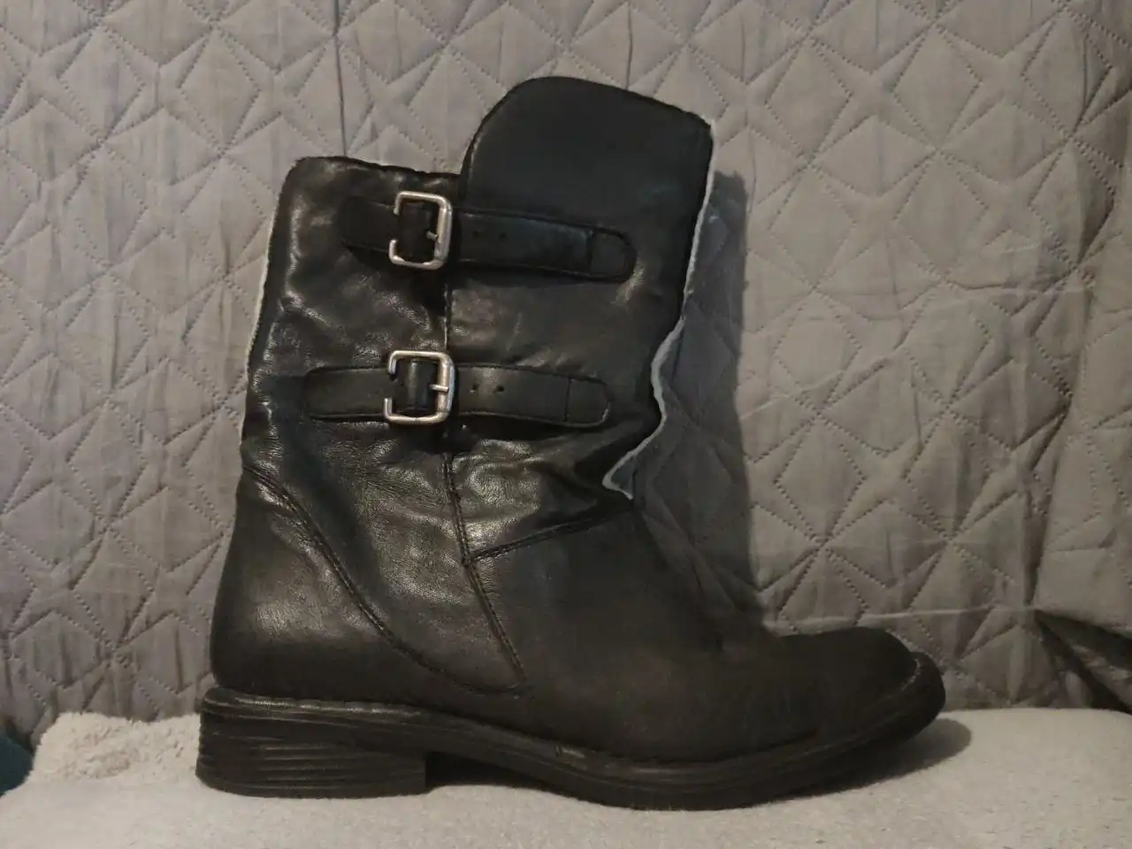 Полусапоги женские кожаные с мехом