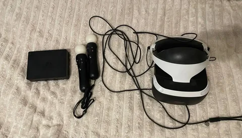 Продам VR PS4 - Электроника в Волгоград