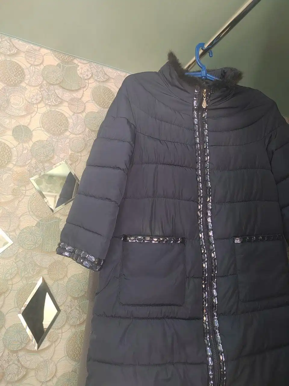 Продам вещи, носившиеся пару раз