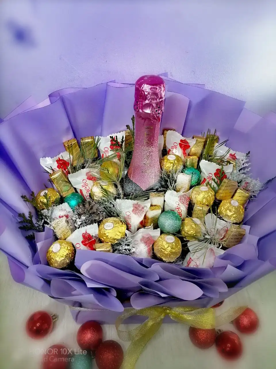 Конверт с конфетами Рафаэлло, Ферреро, Мерси и игристым