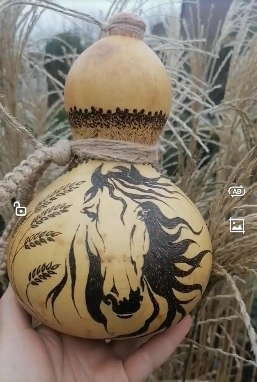 Ручная фляга из тыквы лагенарии с рисунком 2026 года