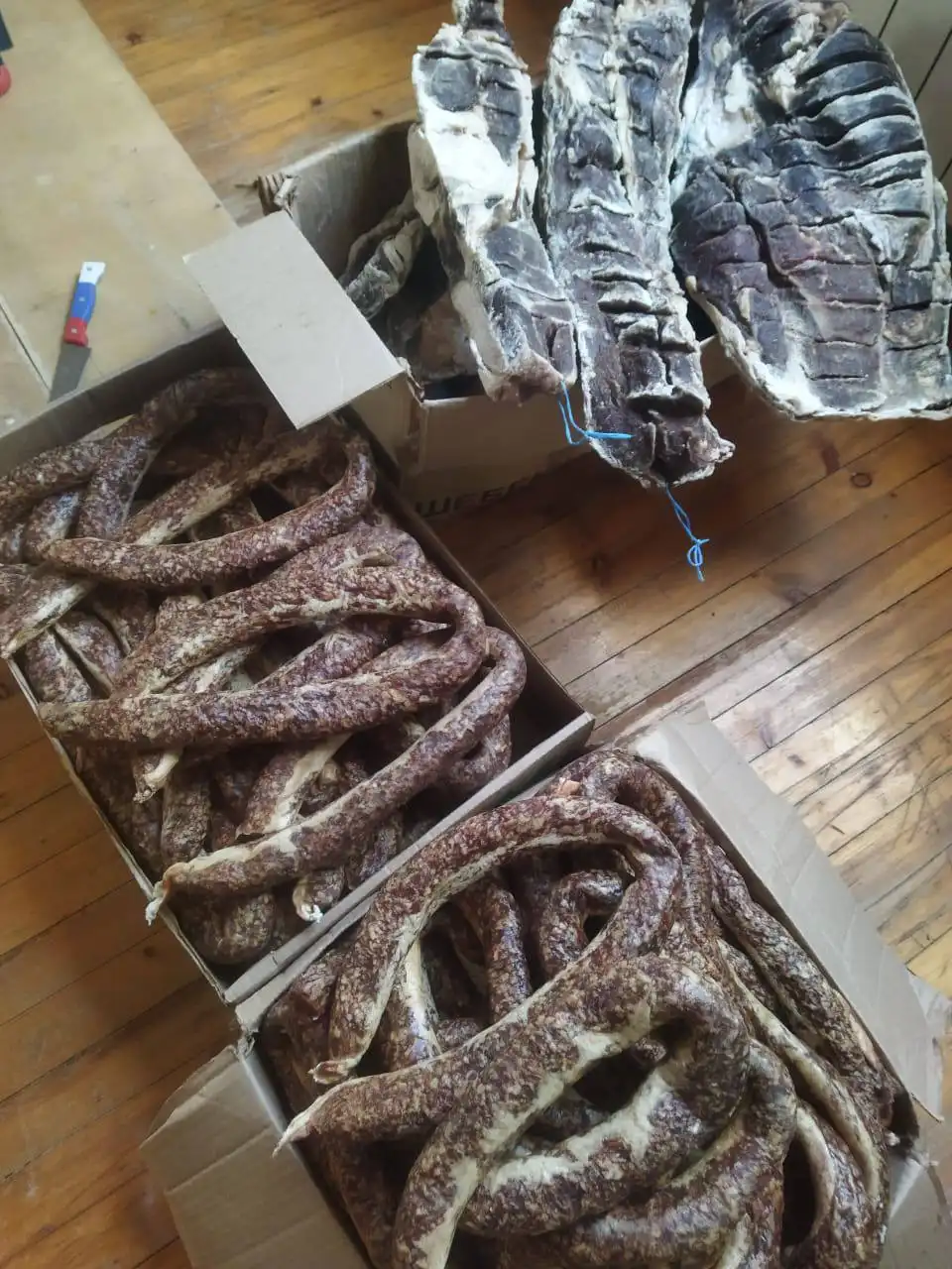 Продажа Горского сушёного мяса и колбасы