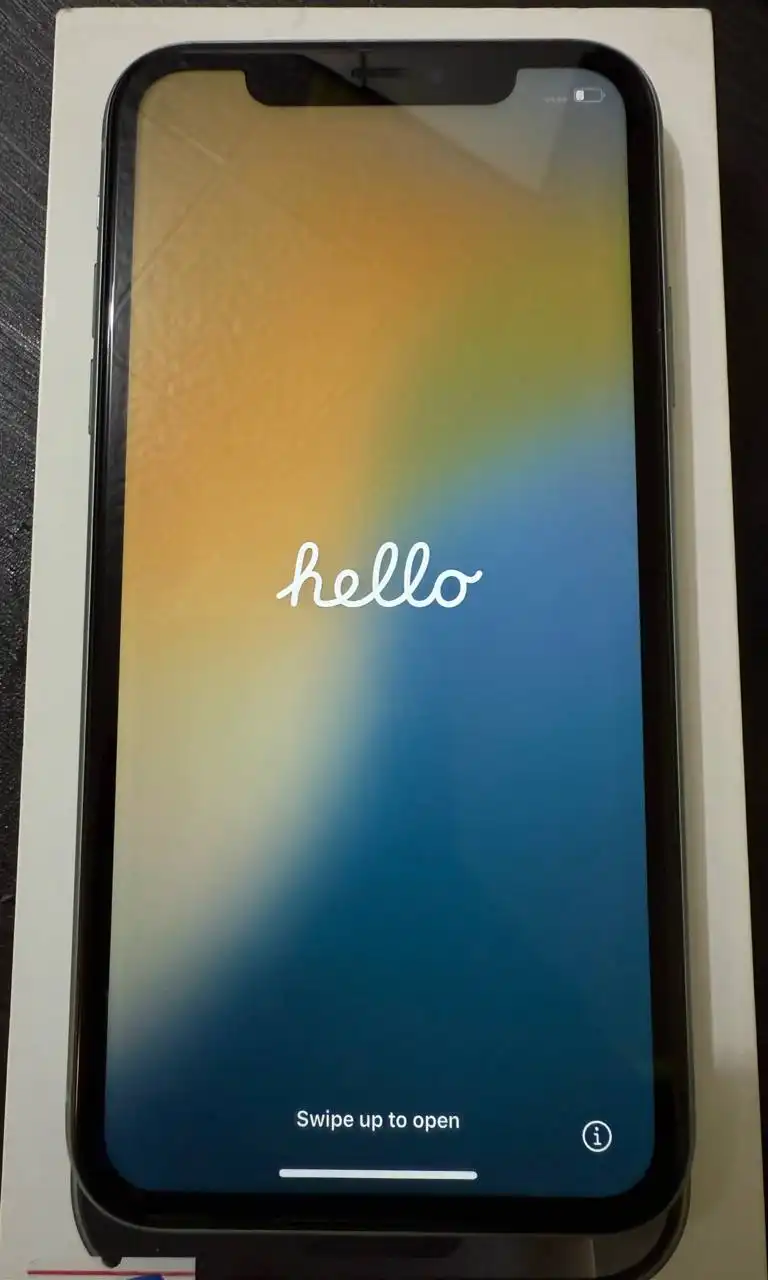 Продам iPhone 13 128 ГБ в идеальном состоянии - Смартфоны и телефоны (Электроника) в Дзержинский