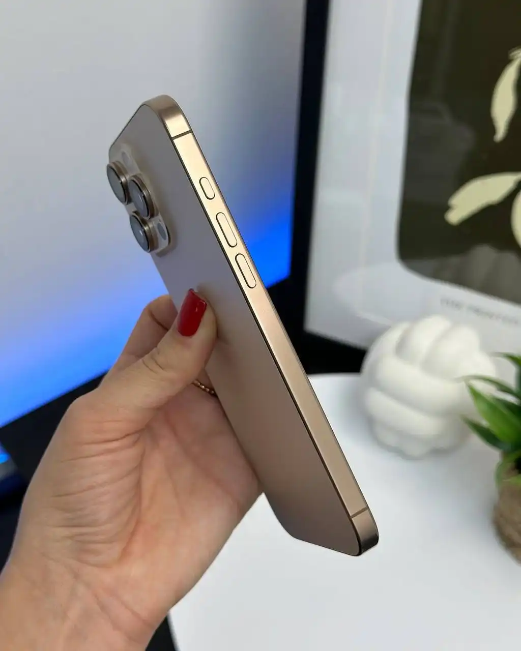 iPhone 16 Pro Max Desert Titanium 512Gb - Смартфоны (Электроника) в Волгоград