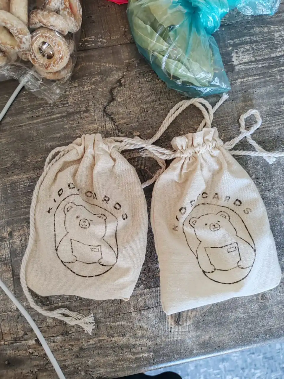 Кожаные бирки для рукодельниц и швейные изделия - Рукоделие (Хобби и отдых) в Волгоград