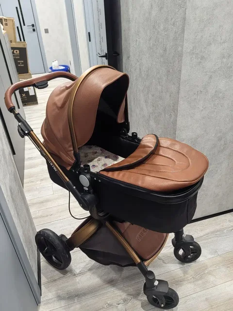 Продается коляска трансформер 2в1 с вращением - Манежи и манежи-кровати в Волгоград