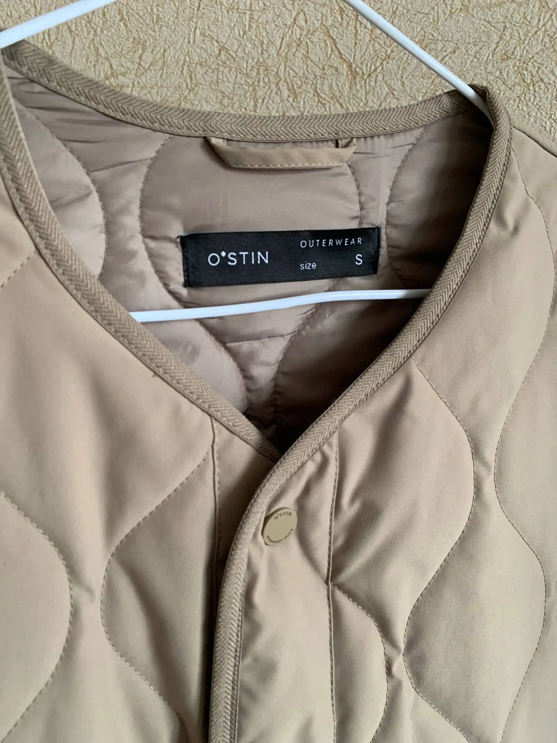 Куртка на размер M-L - Одежда в Волгоград