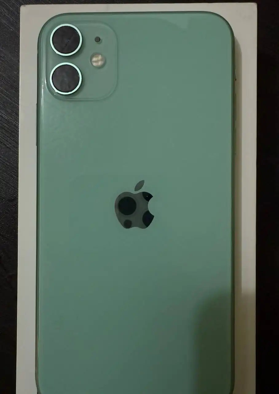 iPhone 11 128 ГБ в идеальном состоянии - Смартфоны (Электроника) в Дзержинский