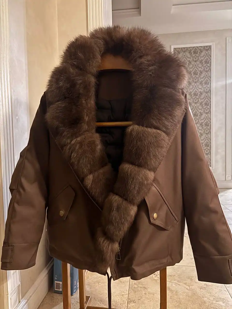 Продажа парок с натуральным мехом последние размеры - Верхняя одежда (Одежда) в Волгоград