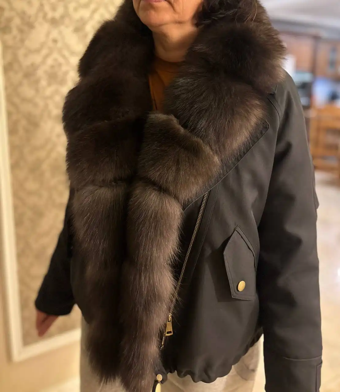 Продажа парок с натуральным мехом последние размеры - Верхняя одежда (Одежда) в Волгоград